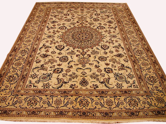 7' x 10' Ivory Fine Persian Nain Wool & Silk Rug 4256