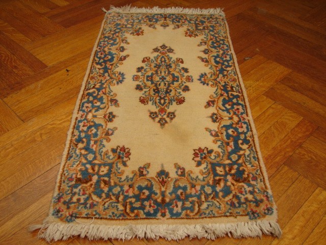 Authentic-Persian-Kerman-Rug.jpg