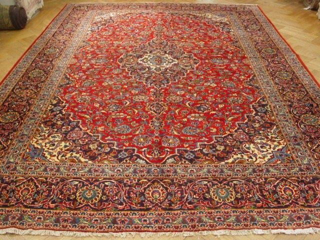 Traditional-Persian-Kashan-Rug.jpg