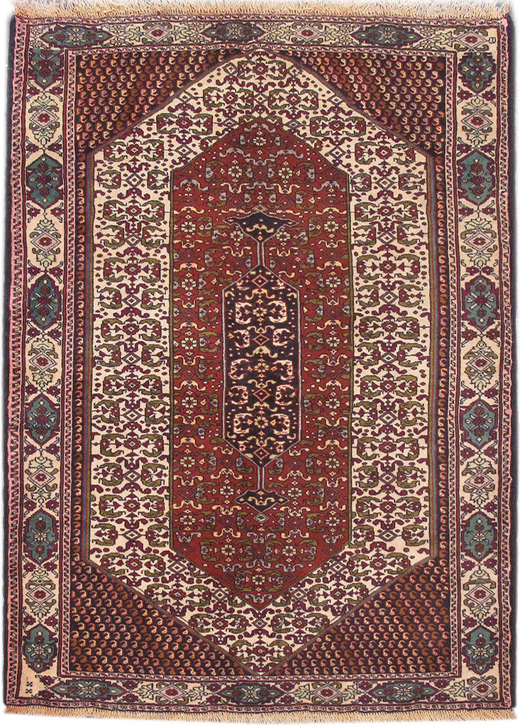 Traditional-Persian-Hamadan-Rug.jpg 