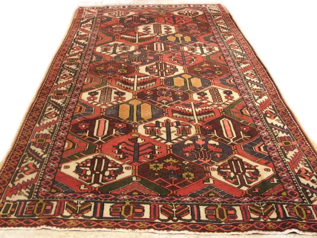 5' x 10'-Ivory-Persian-Hamadan-Rug.jpg