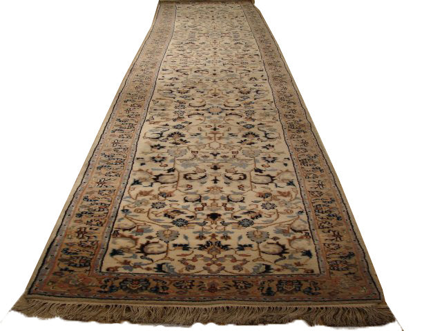 Authentic-Kashan-Runner-Rug.jpg 