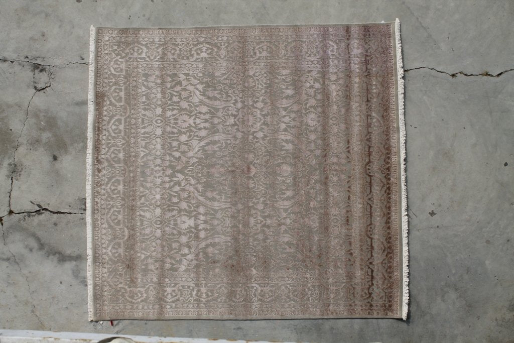 8.2 x 8.0 Brown Fine Quality Wool & Silk Rug 20088