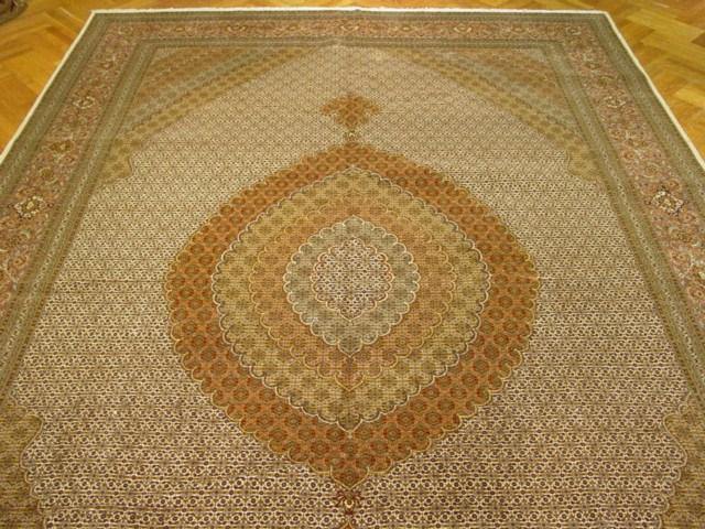 Persian-Tabriz-Mahi-Rug.jpg