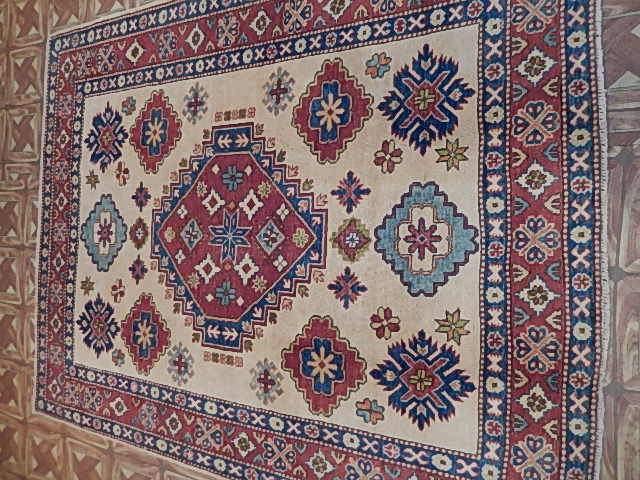 Radiant 5x6 Authentic Hand Knotted Kazak Rug - Pakistan - bestrugplace