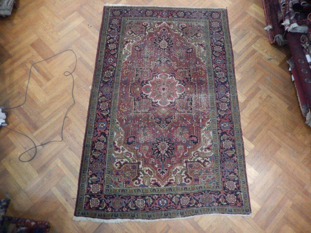 Luxurious-Antique-Persian-Heriz-Rug.jpg 