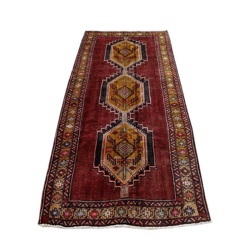 Luxurious-Persian-Handmade-Ardebil-Rug.jpg 