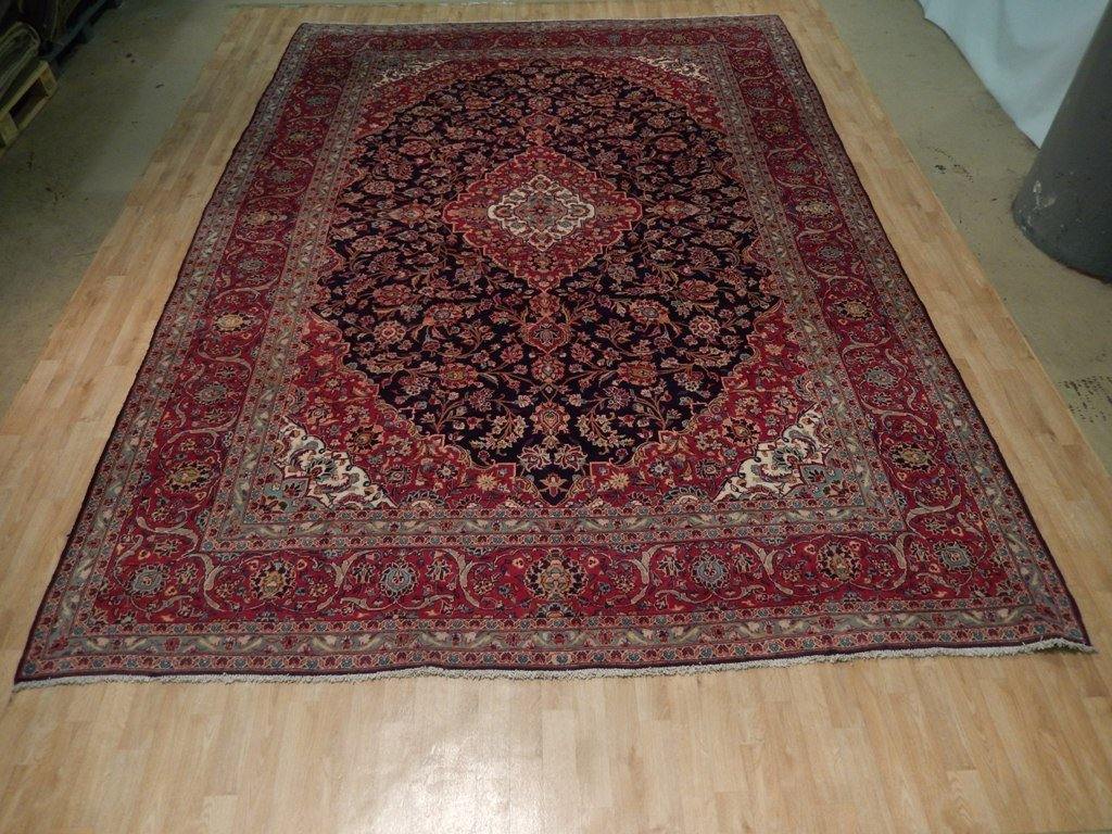 Luxurious-Persian-Kashan-Rug.jpg 