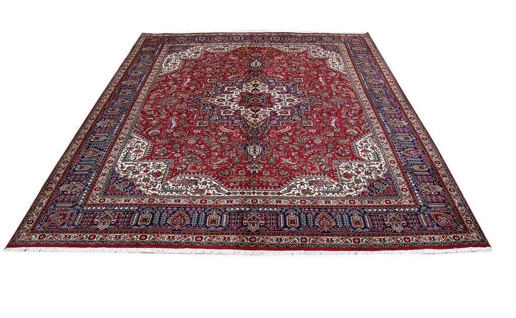  Red-Persian-Tabriz-Rug.jpg