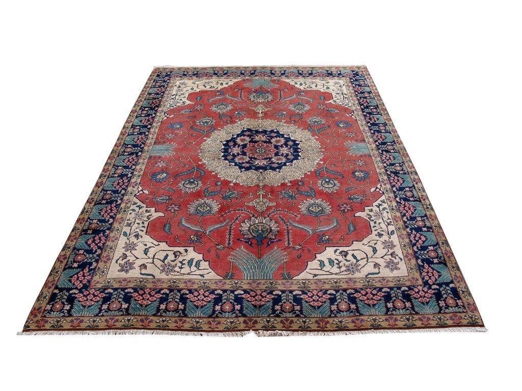 Luxurious-Authentic-Persian-Tabriz-Rug.jpg