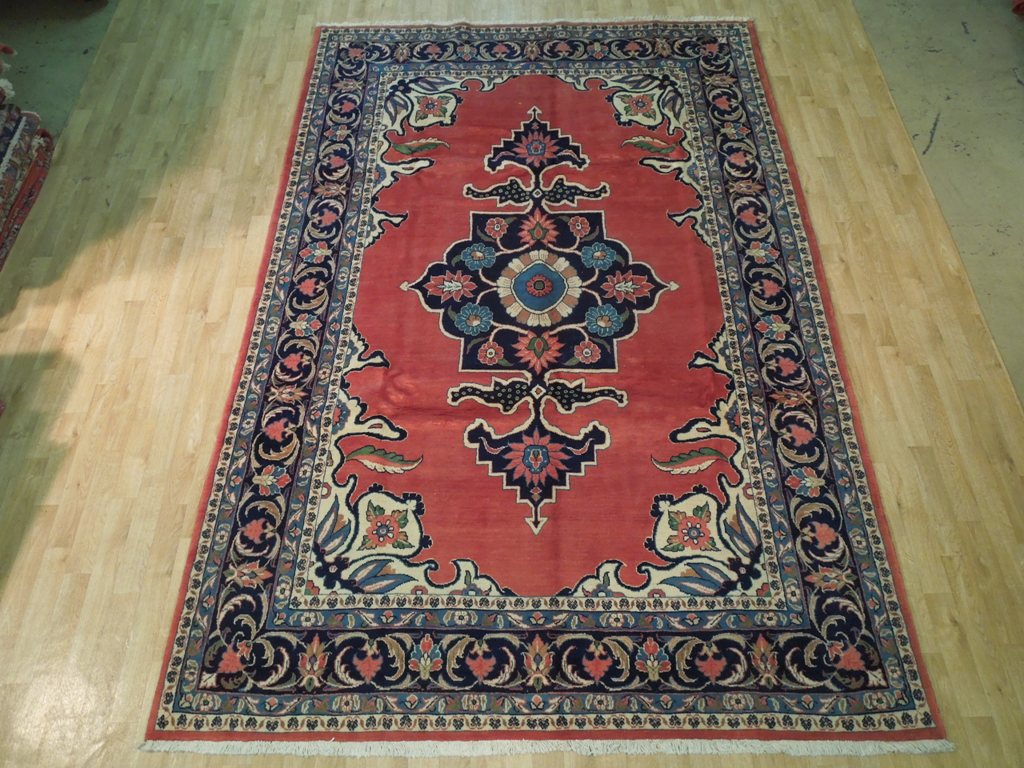 7 x 10.8 Persian Sarouk Rug CORAL RED 72410