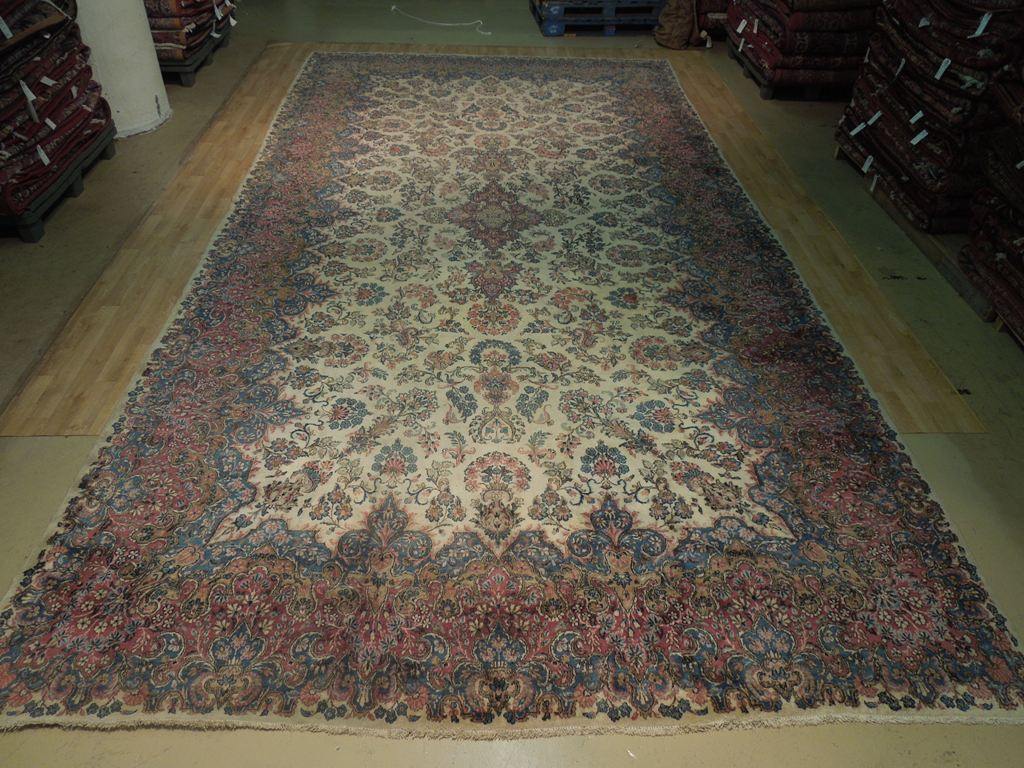 10x19 Antique Persian Lavar Kerman Rug - Iran 73995 - bestrugplace