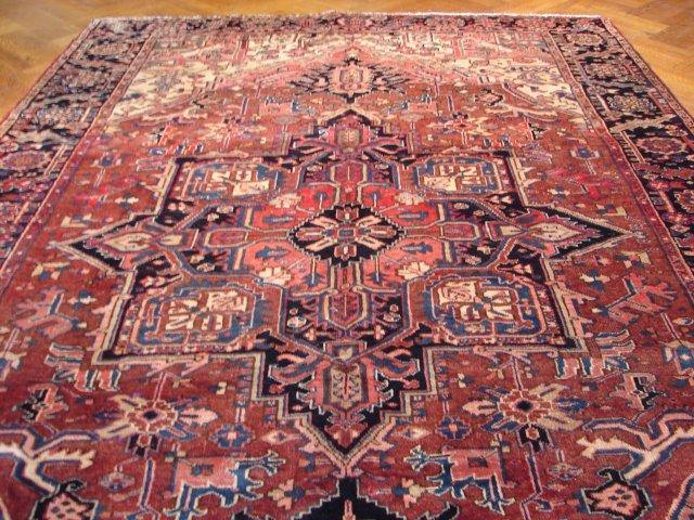 Luxurious-Authentic-Persian-Heriz-Rug.jpg