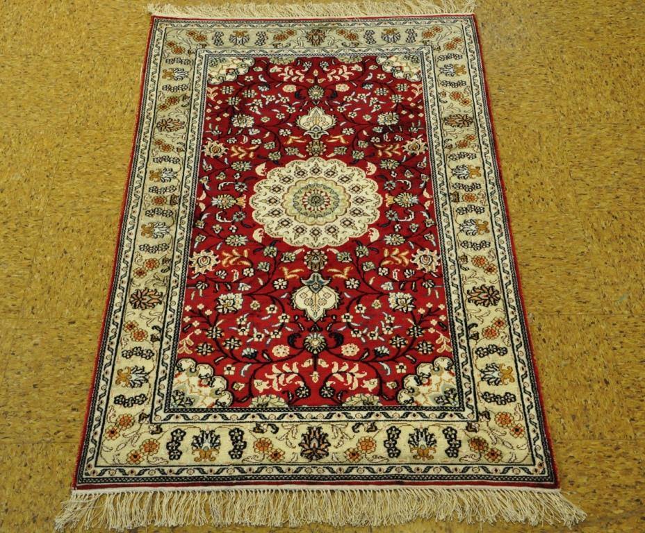 Luxurious-Hand-Knotted-Silk-Rug.jpg 