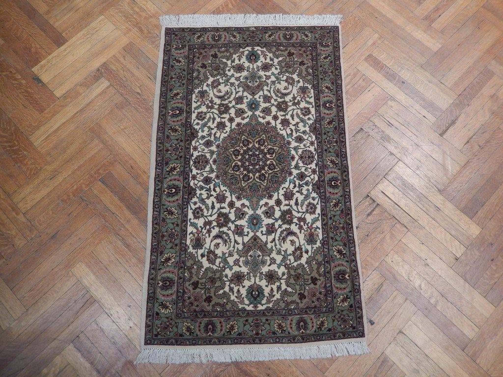  Handmade-Persian-Tabriz-Rug.jpg 