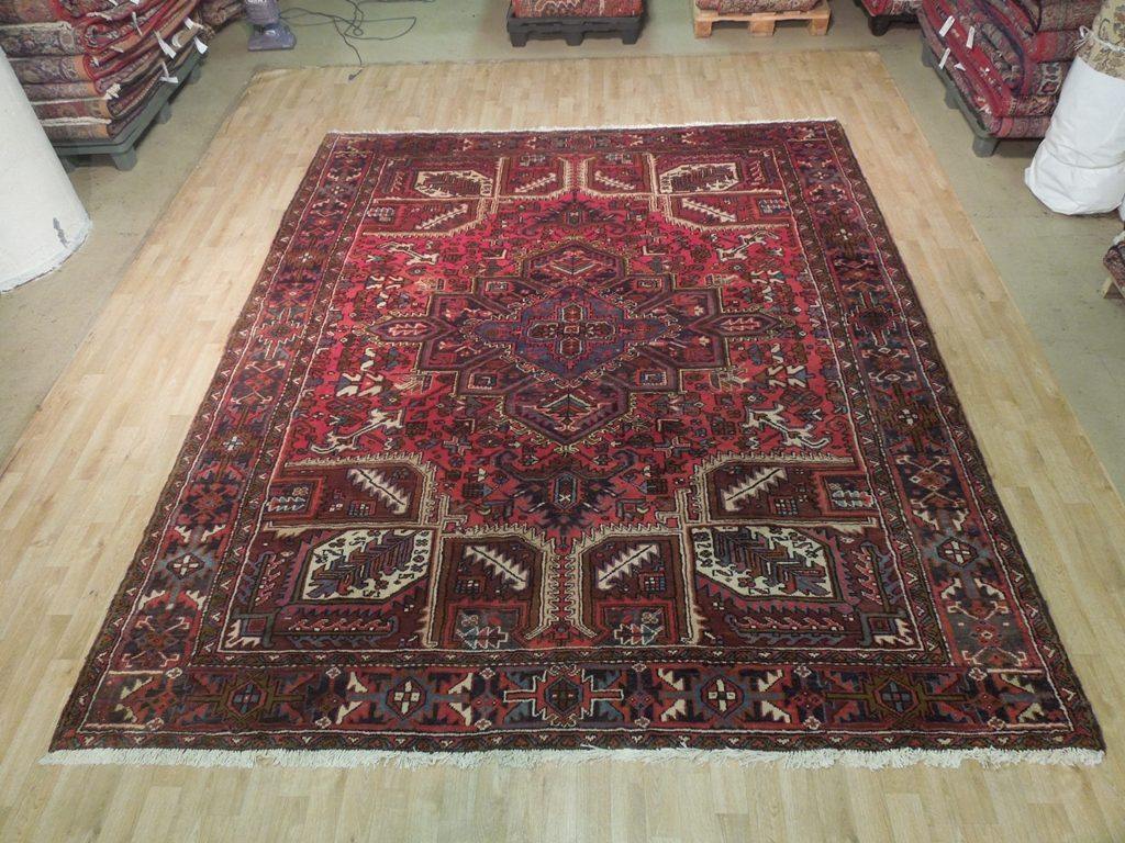 Luxurious-Authentic-Persian-Heriz-Rug.jpg
