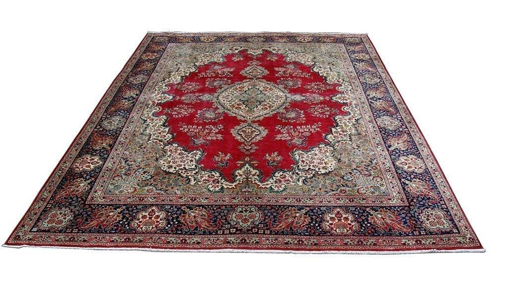 Red-Persian-Tabriz-Rug.jpg 