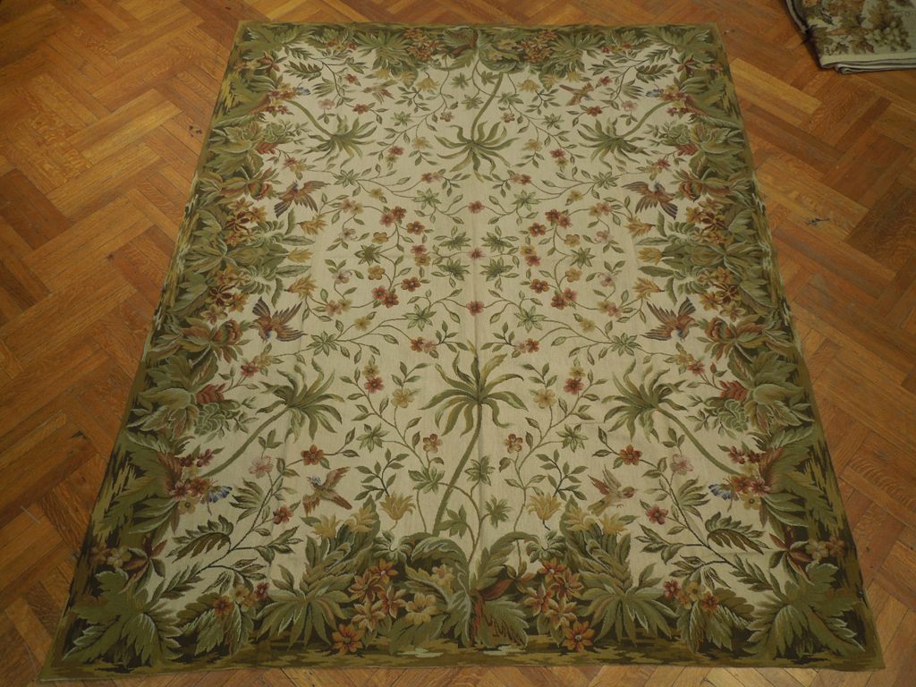 7.9 x 9.7 Needlepoint Flat Weave Rug SPRING 20778