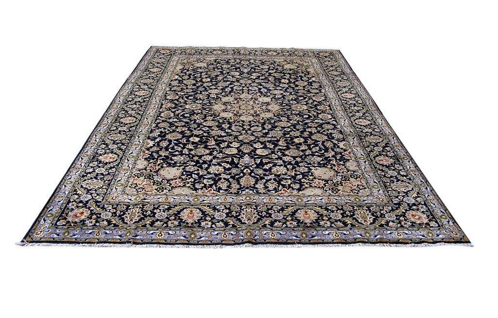 Authentic-Persian-Kashan-Rug.jpg