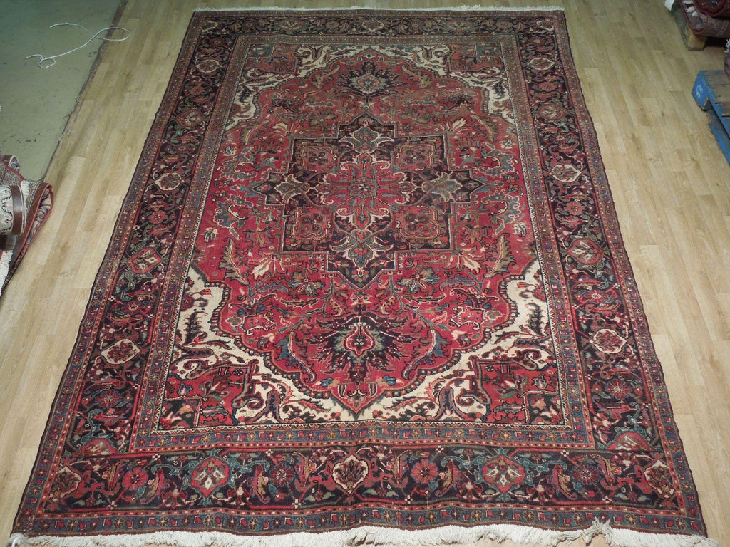 Luxurious-Authentic-Persian-Heriz-Rug.jpg