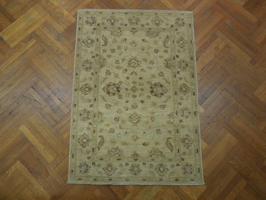 4 x 5.9 Ivory Chobi Peshawar Rug 20269