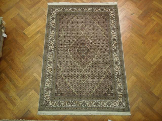 Luxurious-Authentic-Tabriz-Mahi-Wool-Rug.jpg