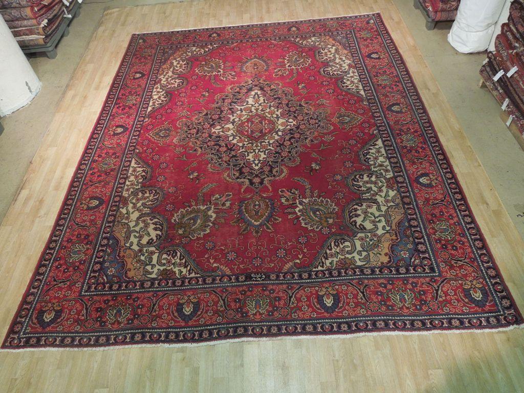 Persian-Sarouk-Rug.jpg