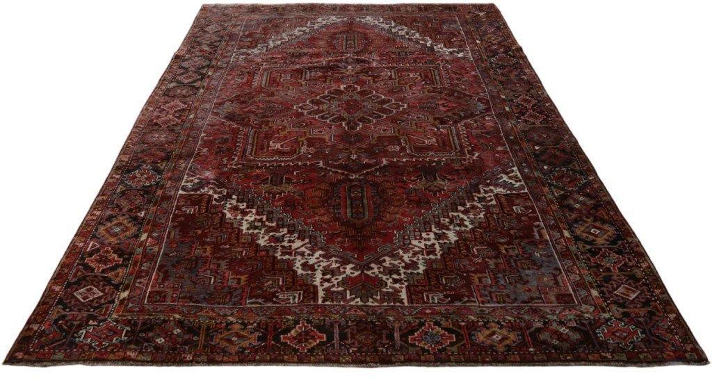  Persian-Heriz-Rug.jpg