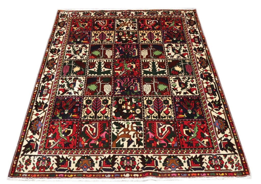  Luxurious-Persian-Bakhtiar-Rug.jpg