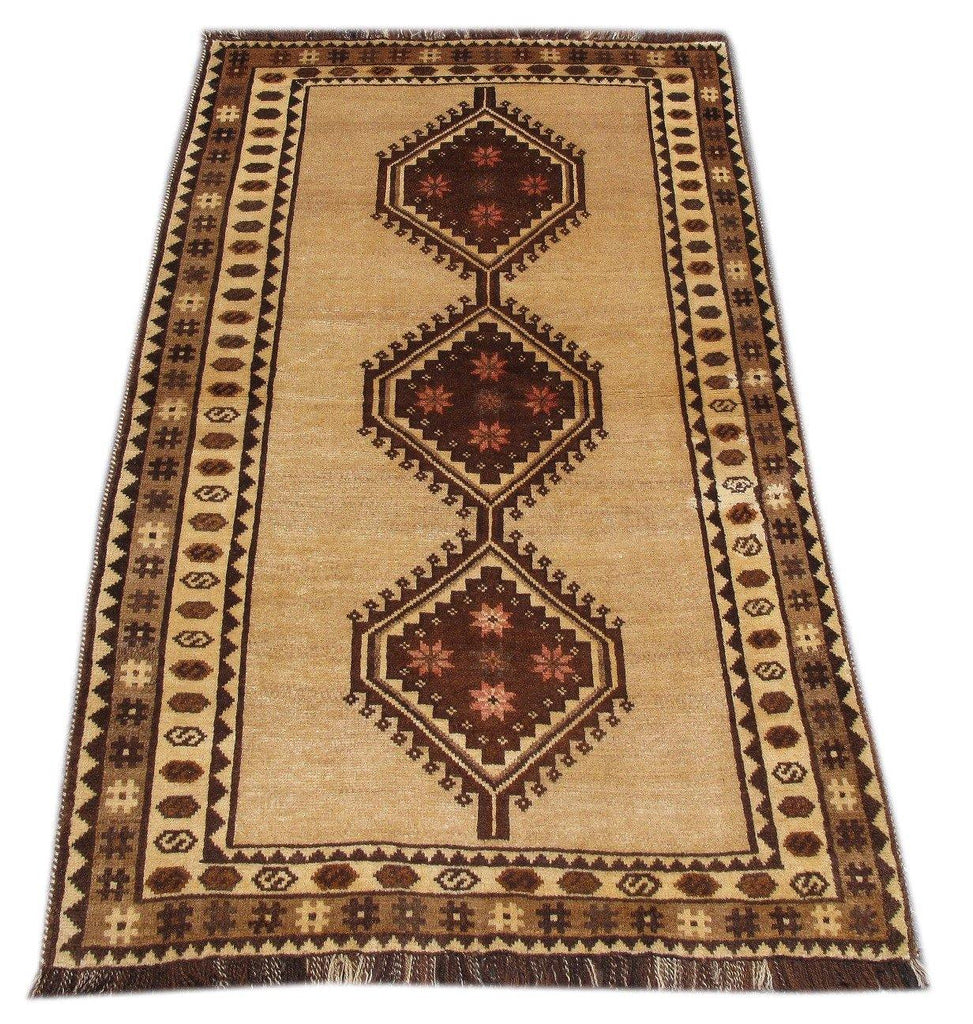 Traditional-Persian-Hamadan-Rug.jpg 