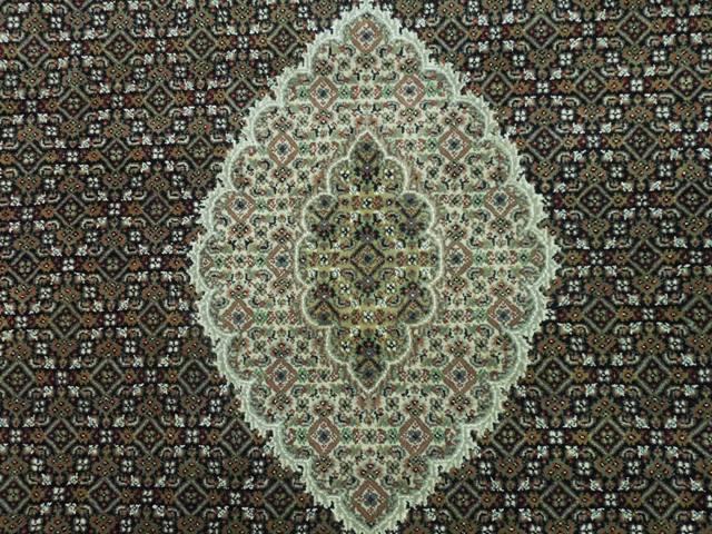 Luxurious-Authentic-Tabriz-MahiRug.jpg