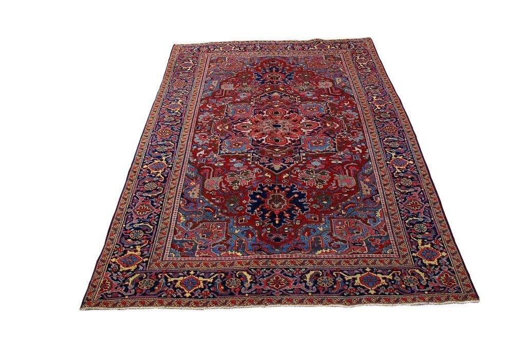 Luxurious-Authentic-Persian-Heriz-Rug.jpg