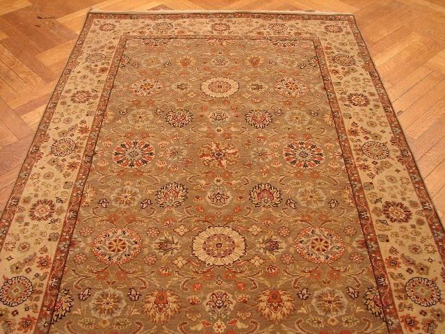 Luxurious-Hand-knotted-Jaipour-Rug.jpg