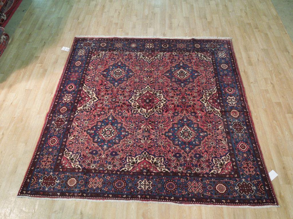 Authentic-Persian-Lilihan-Sarouk-Rug.jpg
