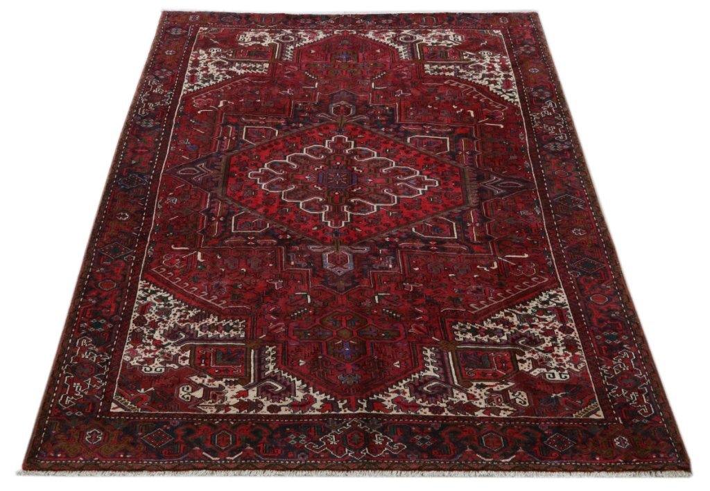 Traditional-Persian-Heriz-Rug.jpg