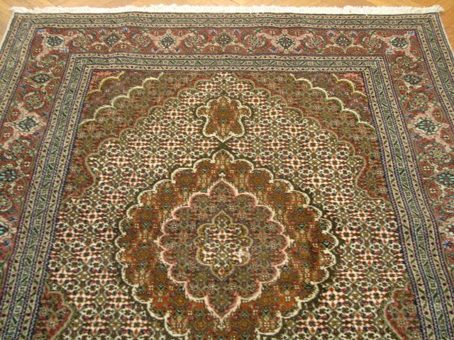  Luxurious-Authentic-Persian-Tabriz-Rug.jpg