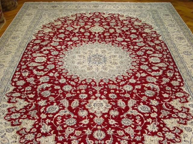 13x19 Persian Nain Rug - Traditional