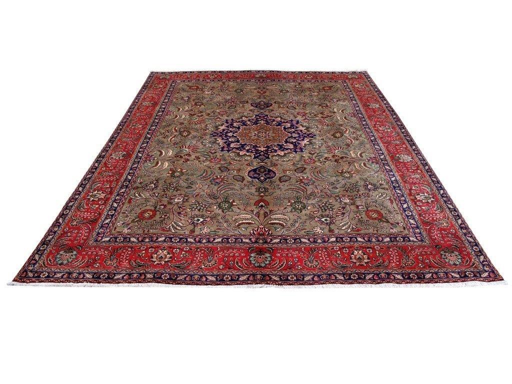 Luxurious-Authentic-Persian-Tabriz-Rug.jpg