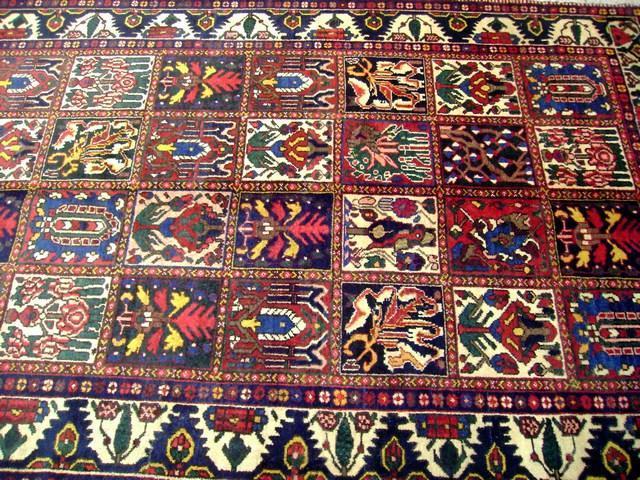 5' x 10'-Ivory-Persian-Bakhtiar-Rug.jpg