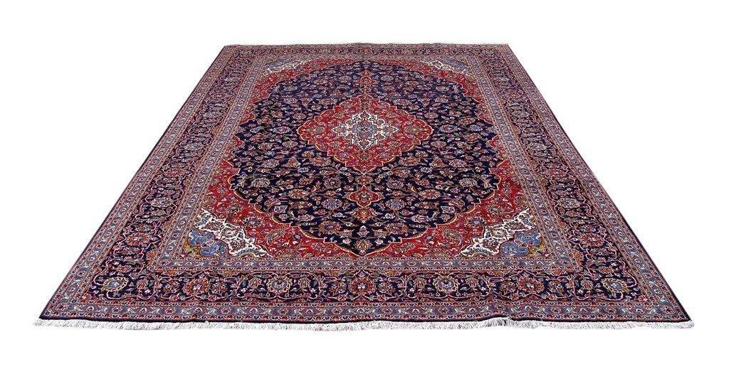Luxurious-Persian-Kashan-Rug.jpg