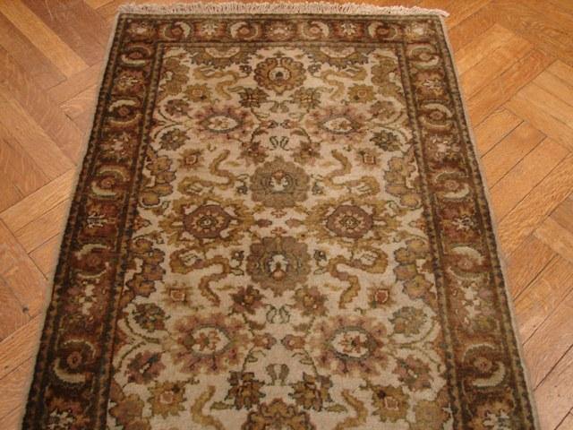 Authentic-Hand-knotted-Traditional-Area-Rug.jpg 
