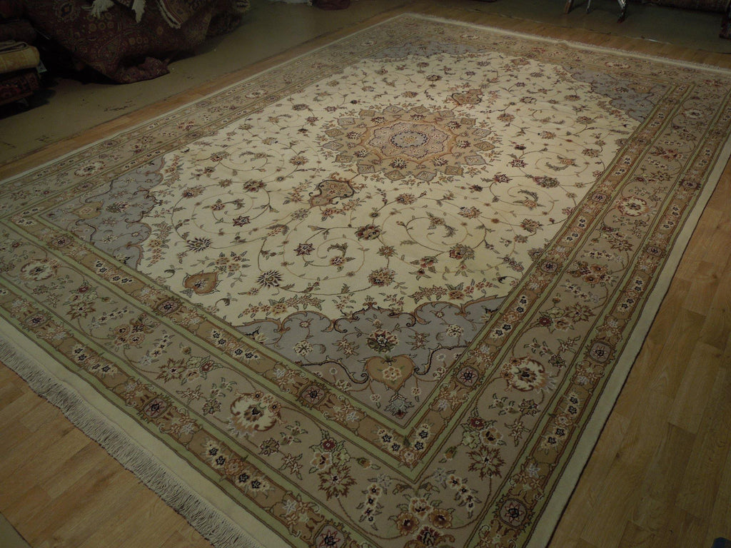 Fine-Quality-Sino-Tabriz-Rug.jpg