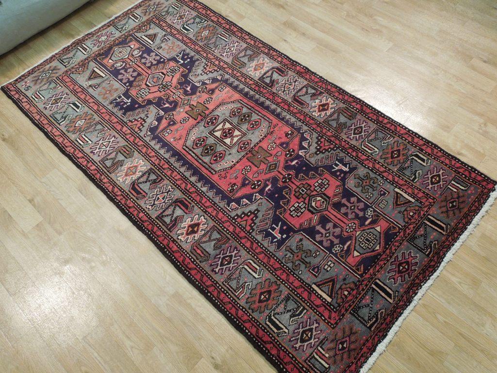 4' x 7' Red-Semi-Antique-Persian-Ham-Rug.jpg
