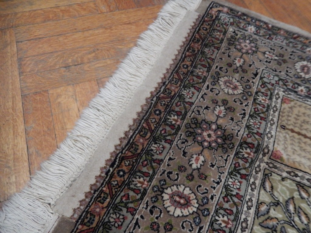Authentic-Persian-Bakhtiari-Rug.jpg