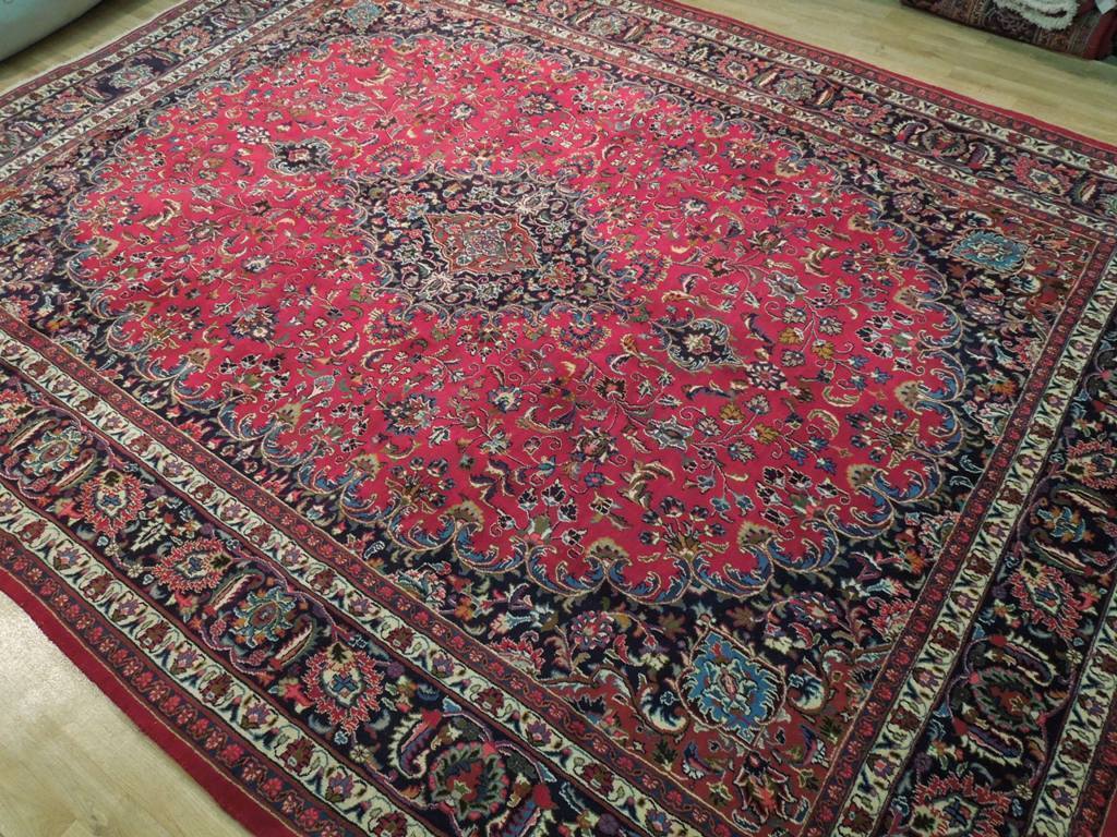 Semi-Antique-Kashan-Rug.jpg