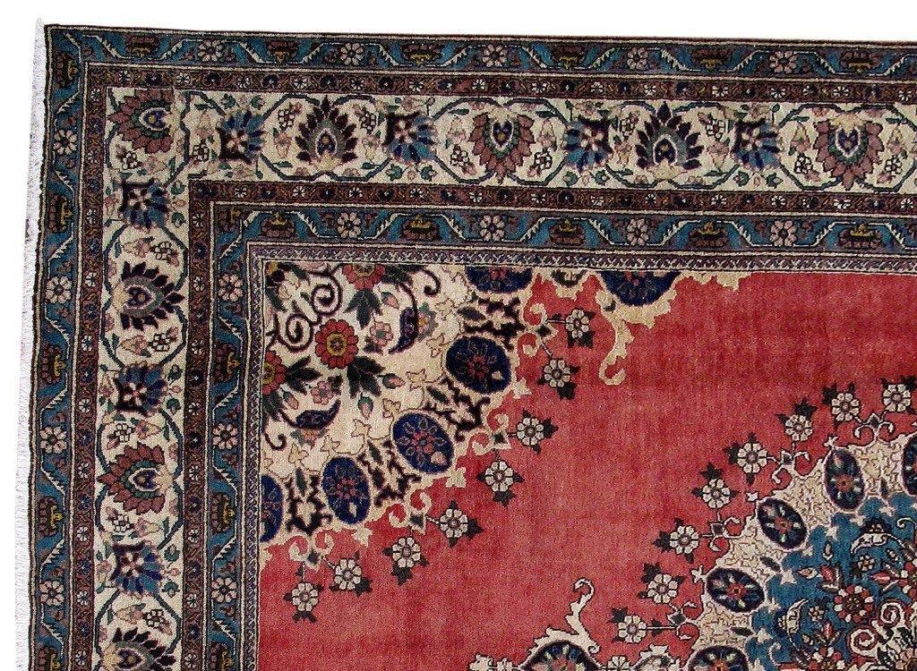 Luxurious-Authentic-Persian-Tabriz-Rug.jpg