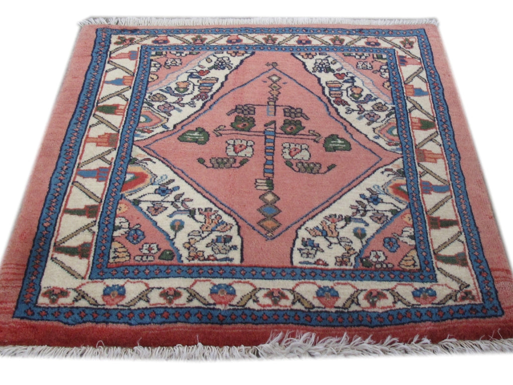 Luxurious-Persian-Sarouk-Rug.jpg