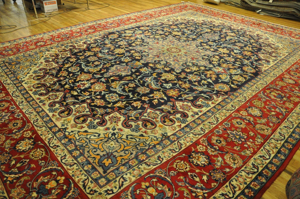 Fine-Quality-Persian-Isfahan-Rug.jpg 