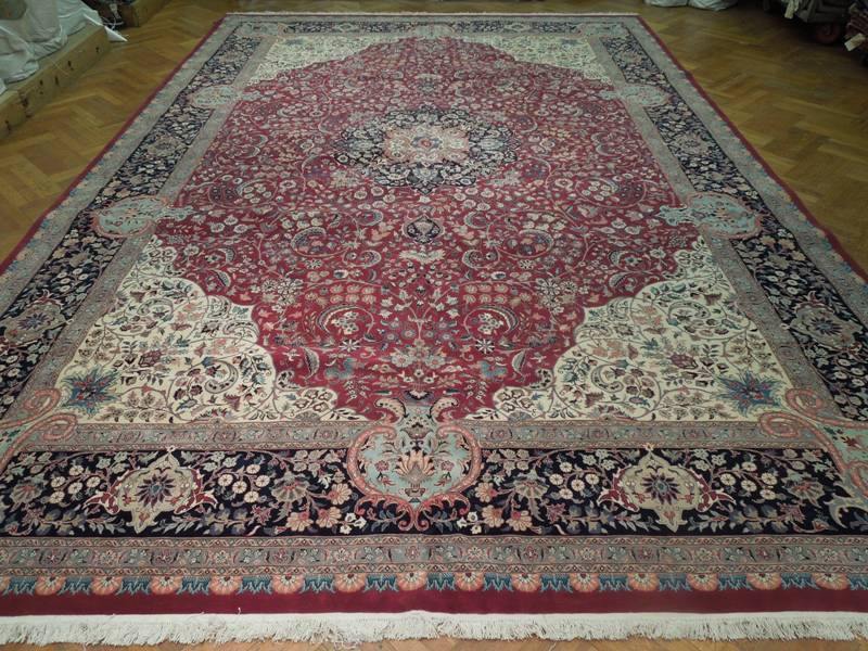 Handmade-Kashan-Rug.jpg 