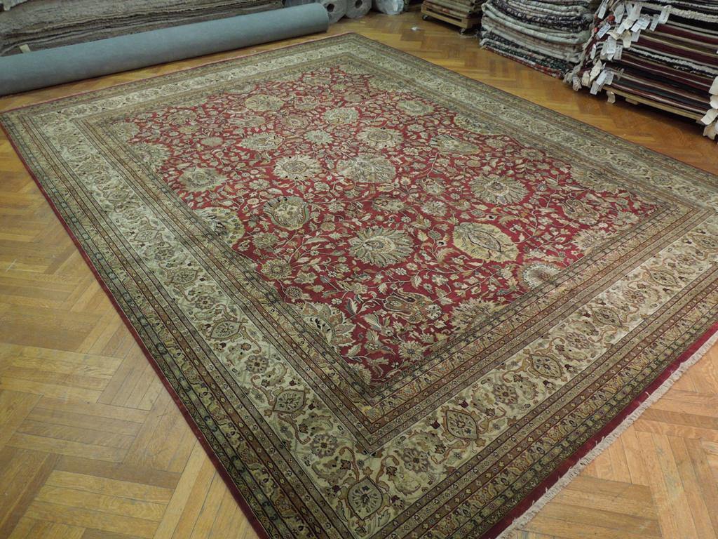 Luxurious-Handmade-Heriz-Rug.jpg